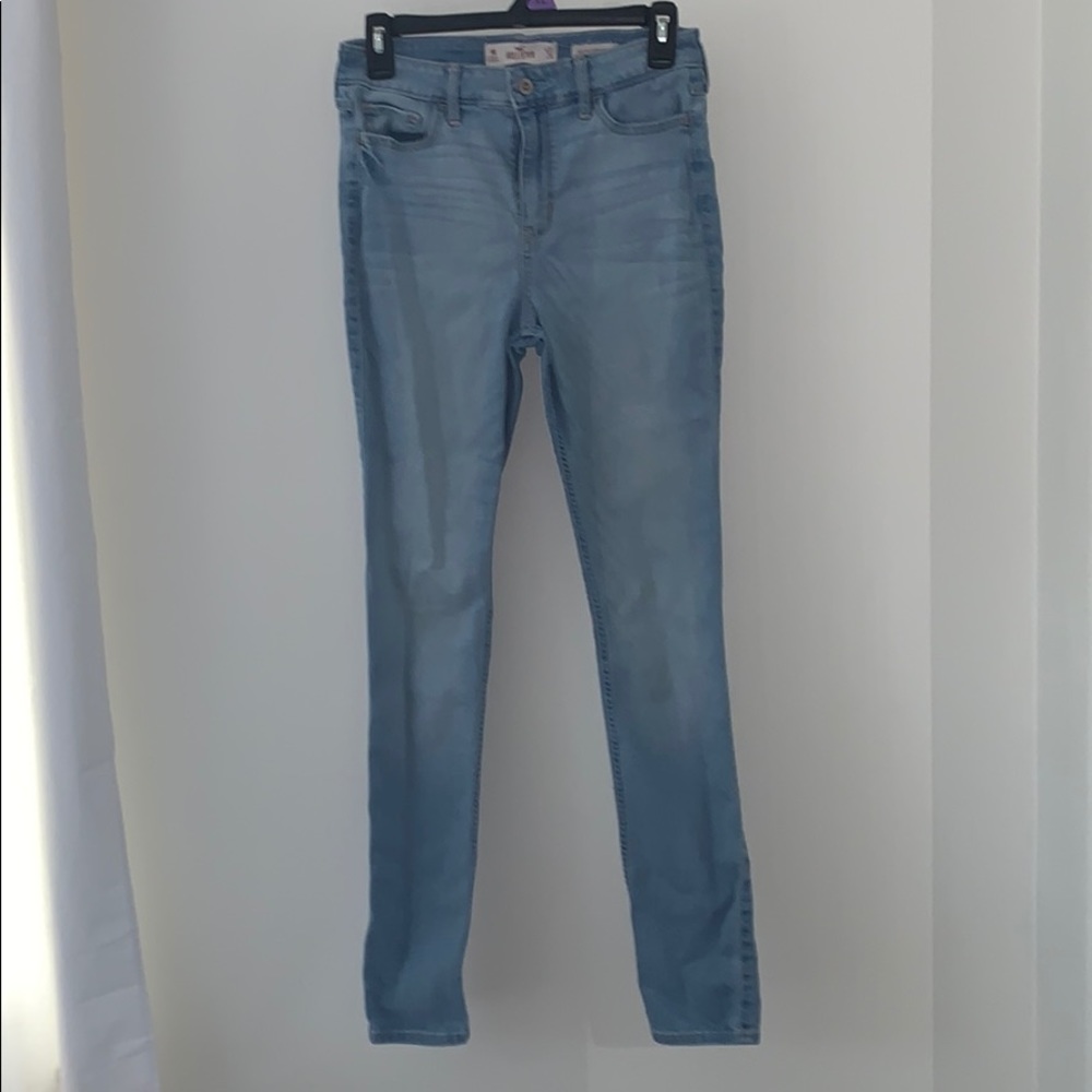 Women’s Hollister skinny jeans